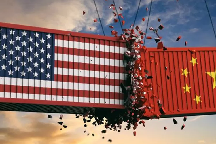 Perang dagang memanas Siapa yang sebenarnya diuntungkan?